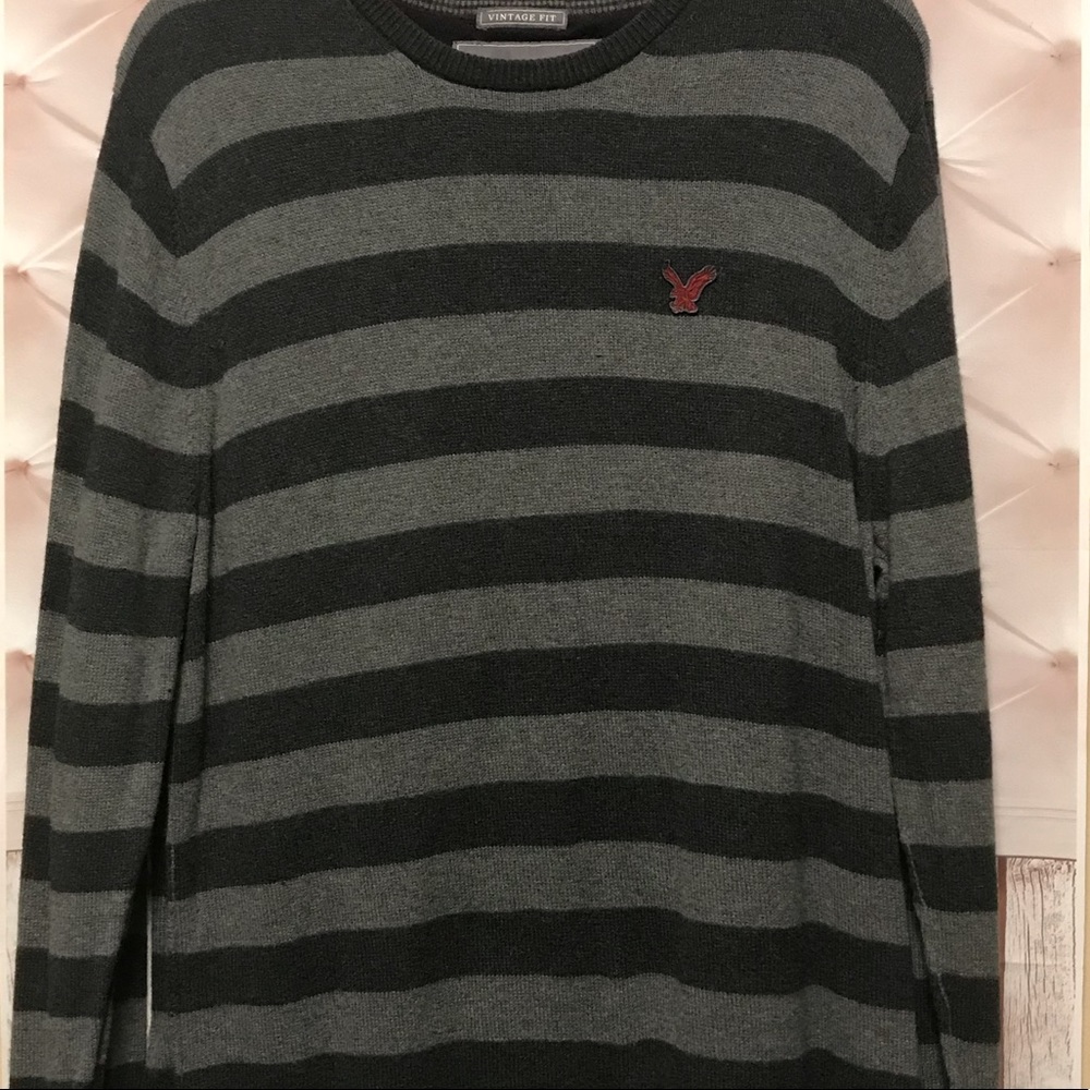 Used Vintage American Eagle sweater